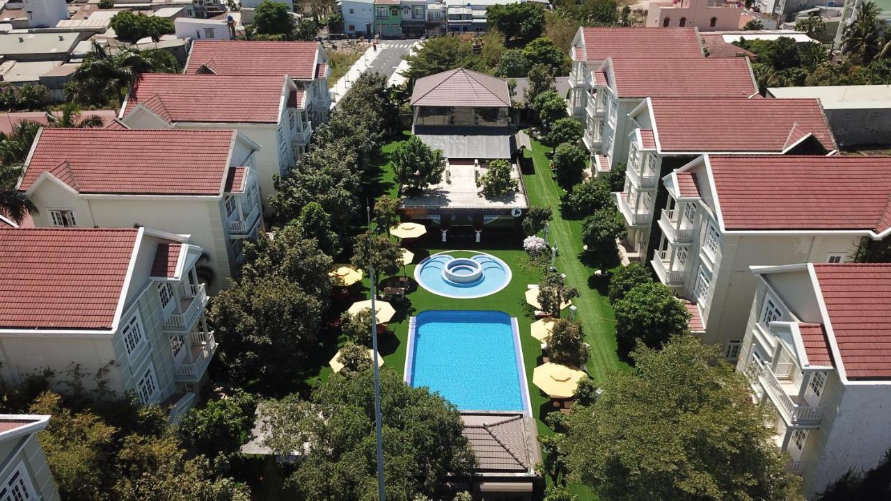 Toki Sai Gon Resort & Spa Thuan An Buitenkant foto